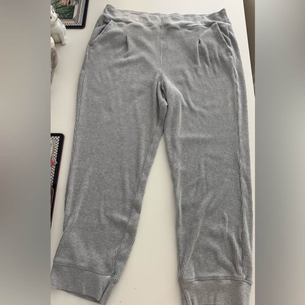 Calvin Klein Light Gray Ribbed Knitwear